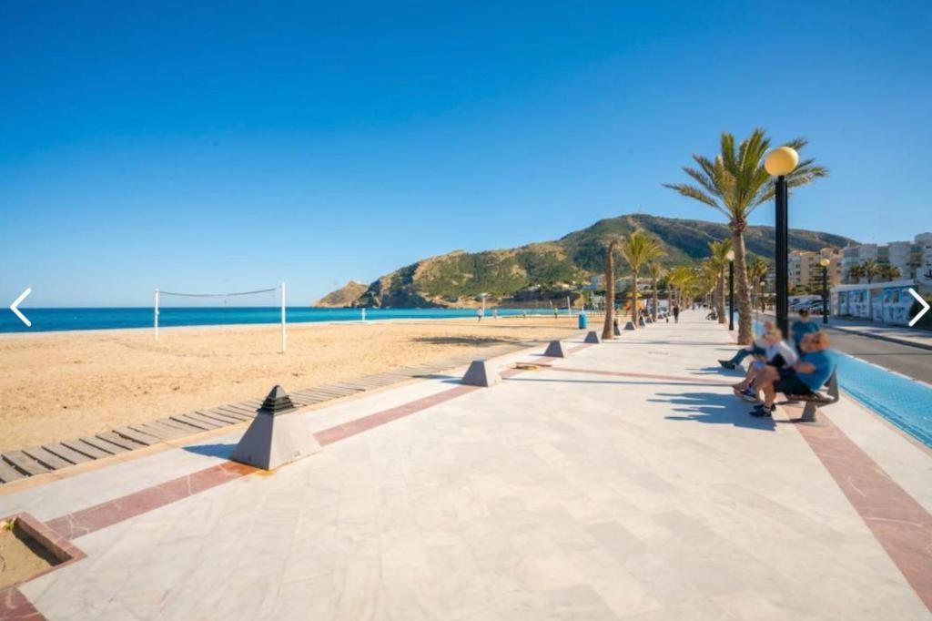 Bright Sunny Albir Beach Apartment El Albir Kültér fotó